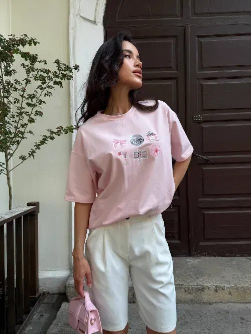 Базова оверсайз футболка з трендовими принтами Одеса - фото 20