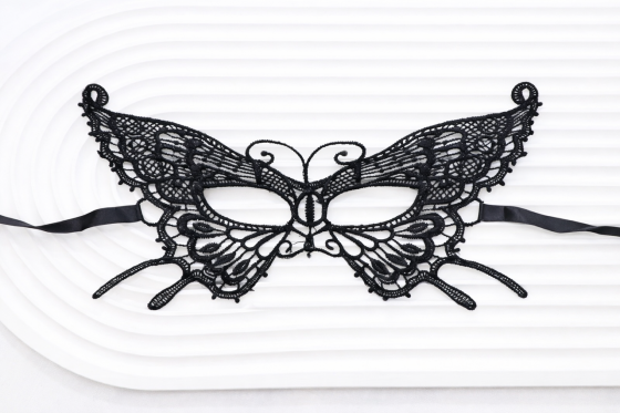 Маскарадная маска для лица Бабочка на завязках one size черный Киев