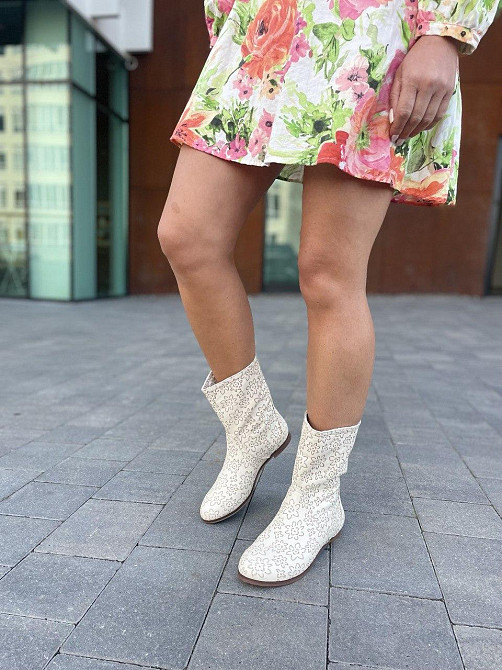 Nivelle Черевики жіночі NIVELLE бежеві шкіра натуральна висота 21см обхват 32-34см розмір 37 (5 Коломия - фото 1