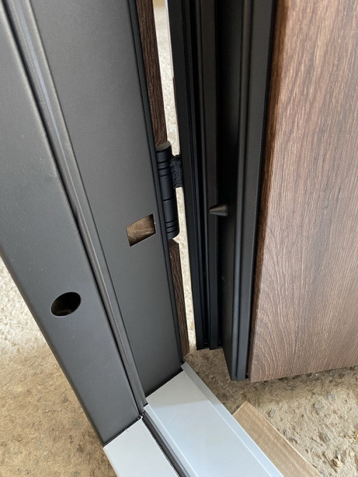 Двері квартирні Redfort, модель Модерн, комплектація Еліт (4 контури) Київ - фото 5