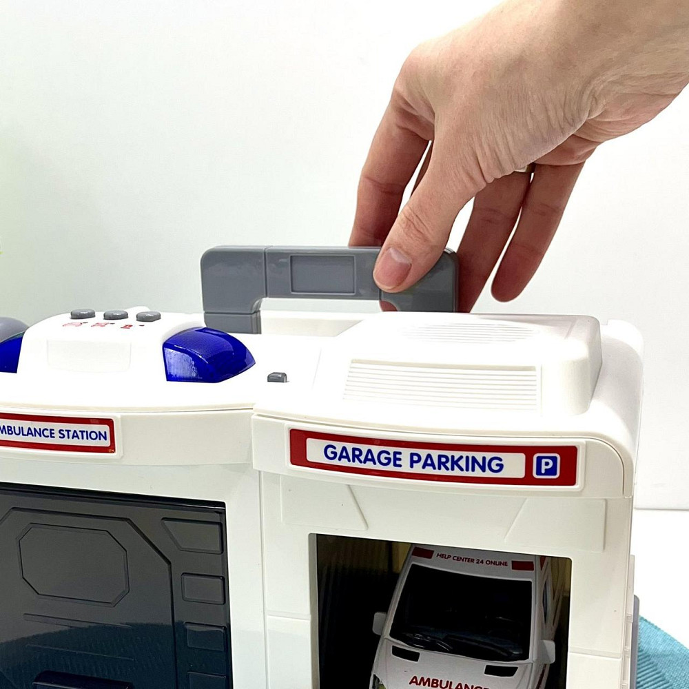 Ігровий набір Chengmei Toys Гараж з машинкою Швидка допомога зі світловими та звуковими ефектами (CLM-557) Чернигов - изображение 5