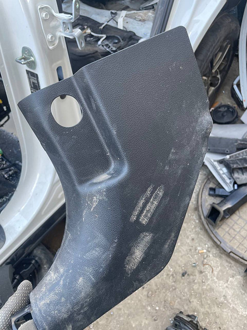 Пластик Kia Sportage 2021–2025 Киев - изображение 2