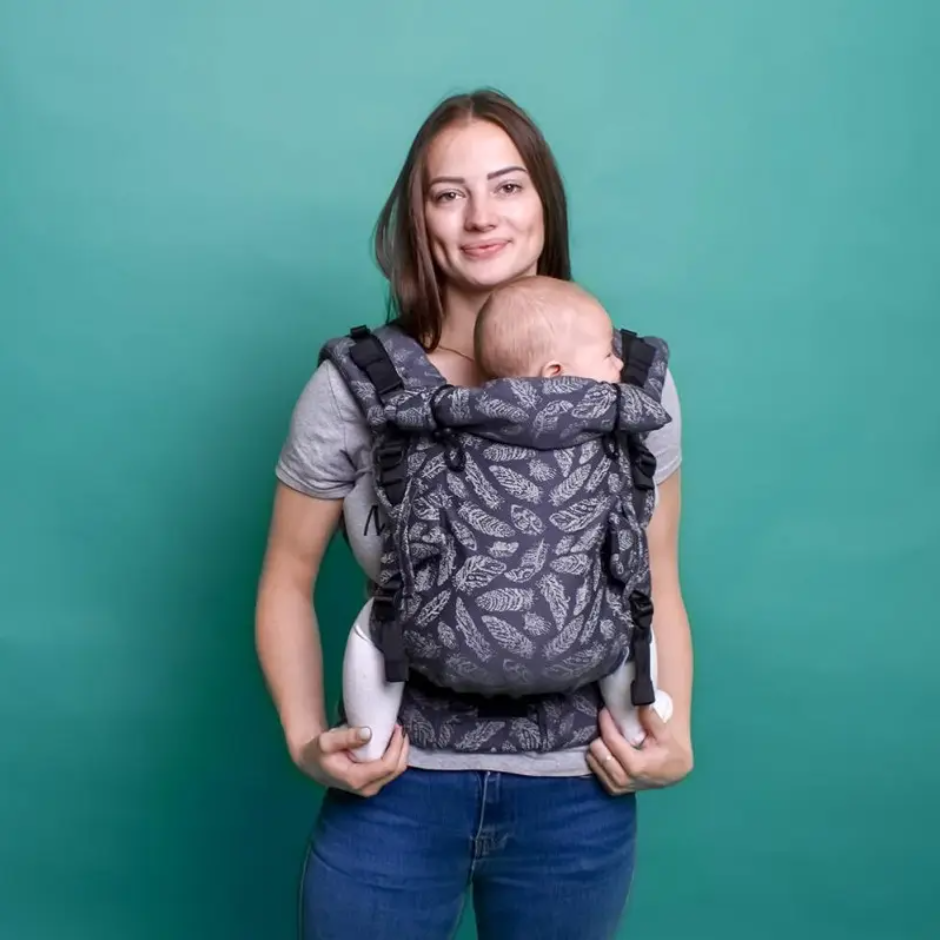 Ерго рюкзак регульований від народження 0 - 18 місяців "Adapt" Coolbabka Сірий Feathers Кривий Ріг - фото 1