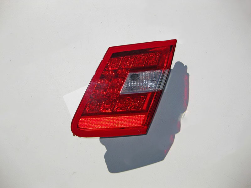 Mercedes-Benz  A2128200864 Ліхтар задній правий внутрішній E-Class W212 до рестайлу Одеса - фото 1