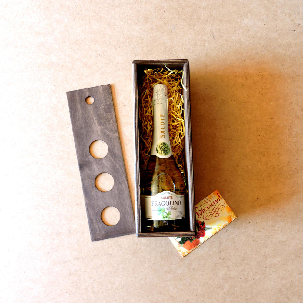 Подарочная коробка 