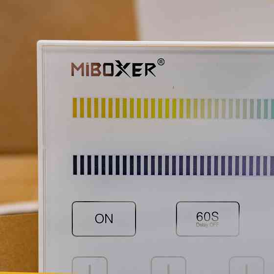 Milight Smart touch панель TL-2 (Tunable white 2,4 GHz) Коломия