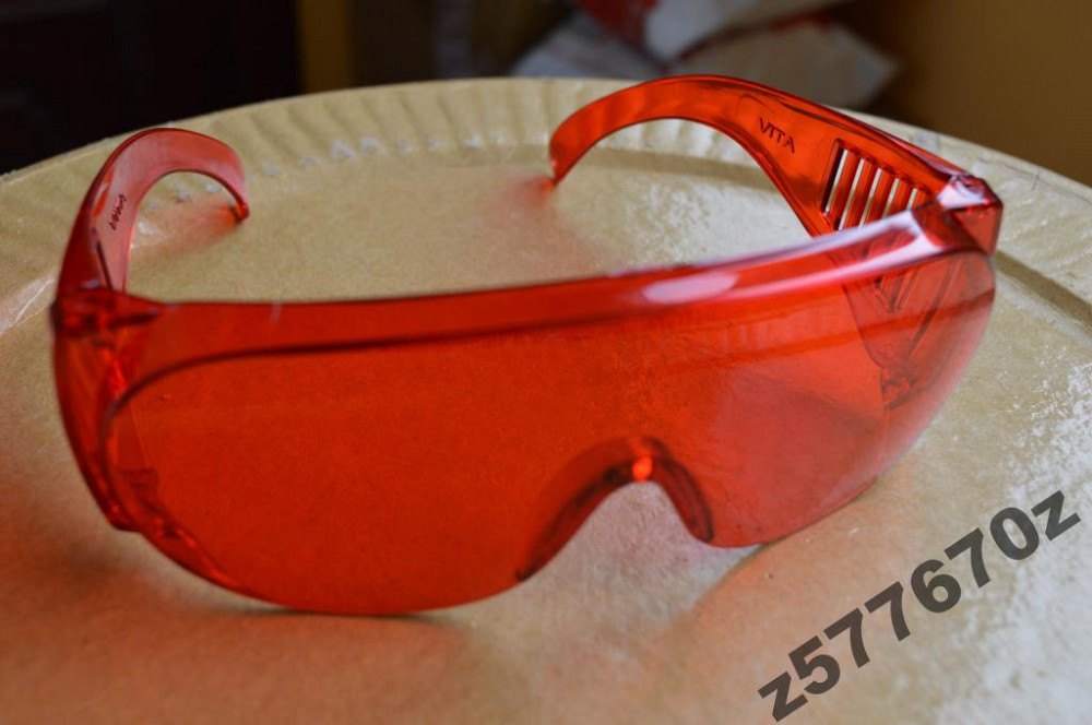 Очки Озон VITA красные для лазера Полтава - изображение 1