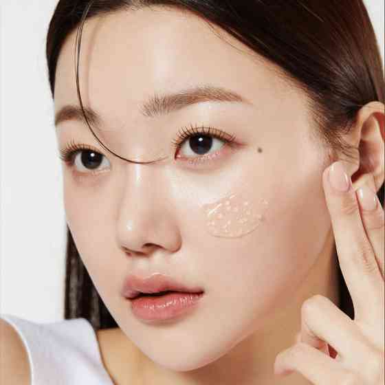 Увлажняющий капсульный крем с глутатионом AGE-R glutathione гlow Capsule Cream Medicube 50 мл Киев