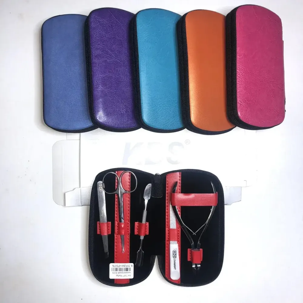 Маникюрный набор KDS (5 предметов) 7107 с металлической пилочкой Киев - изображение 6