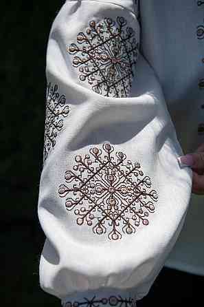 Жіноча вишиванка-сорочка з довгим рукавом лляна топ Київ