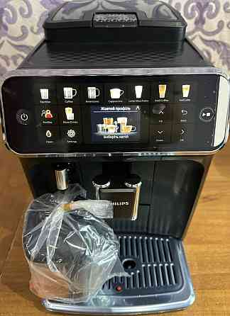 Кавова машина Philips 5500. Нова Київ