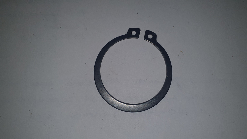 Кольцо стопорное наружное Z50. СССР. Харьков - изображение 1