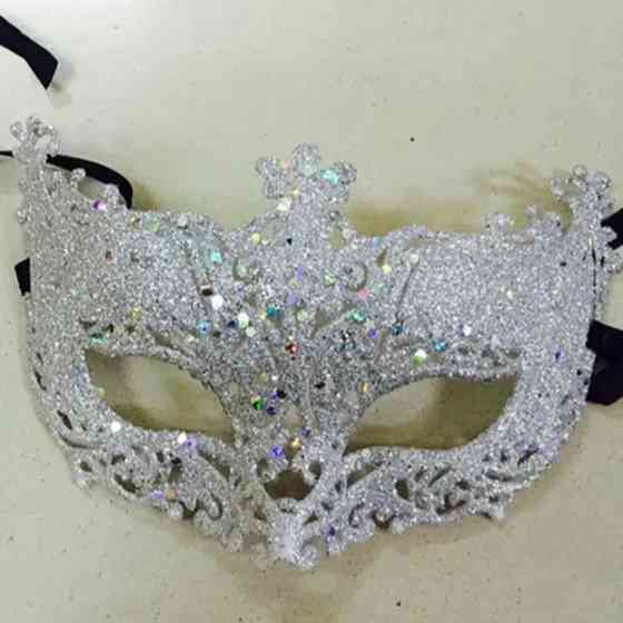 Маска карнавальна жіноча з блискітками one size сріблястий Київ