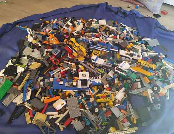 Лего 2кг Насипом в наявності 28 кг. Київ