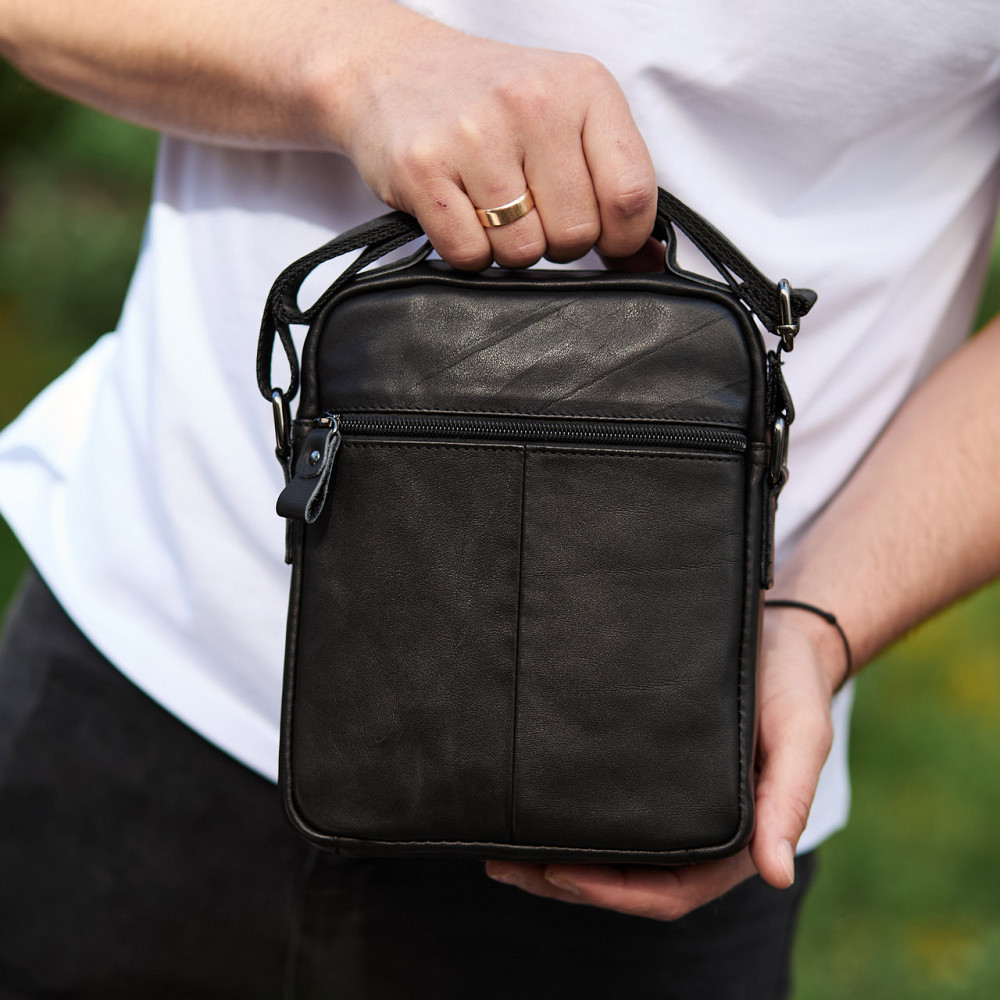 Сумка-барсетка чоловіча через плече 19х24х8, месенджер шкіряний гладкий Tiding Bag TD-55467 чорний колір Кам'янське - фото 7