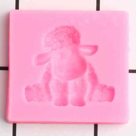 Молд силиконовый Ягненок 46 на 49 мм розовый Киев