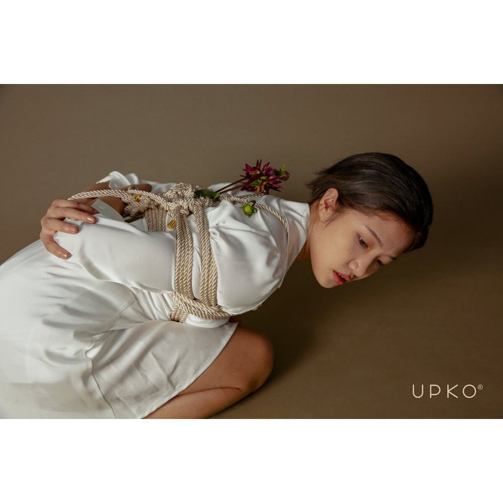 Мотузка для бондажу преміальна UPKO Restraint Bondage Vope золота, 10 м Sex Aura Київ - фото 5