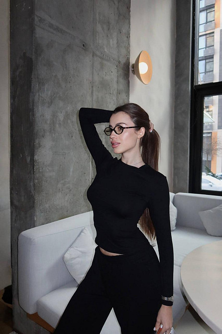 Женский базовый костюм двойка из мягкой вискозы Черный, 42/44 Одесса - изображение 4