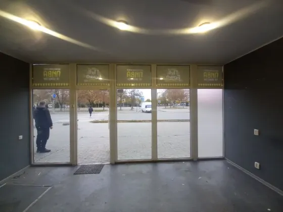 Новое Аренда Помещения на красной линии возле "Варуса", Проспект Мира Днепр