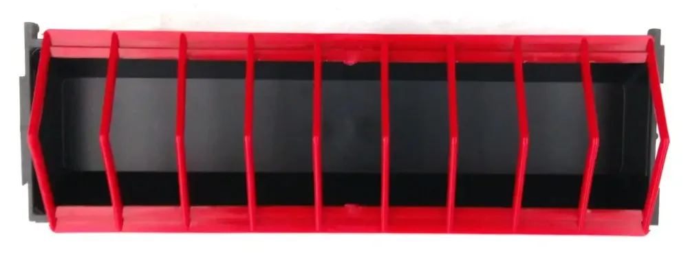 Кормушка лотковая пластиковая 9 секций 
