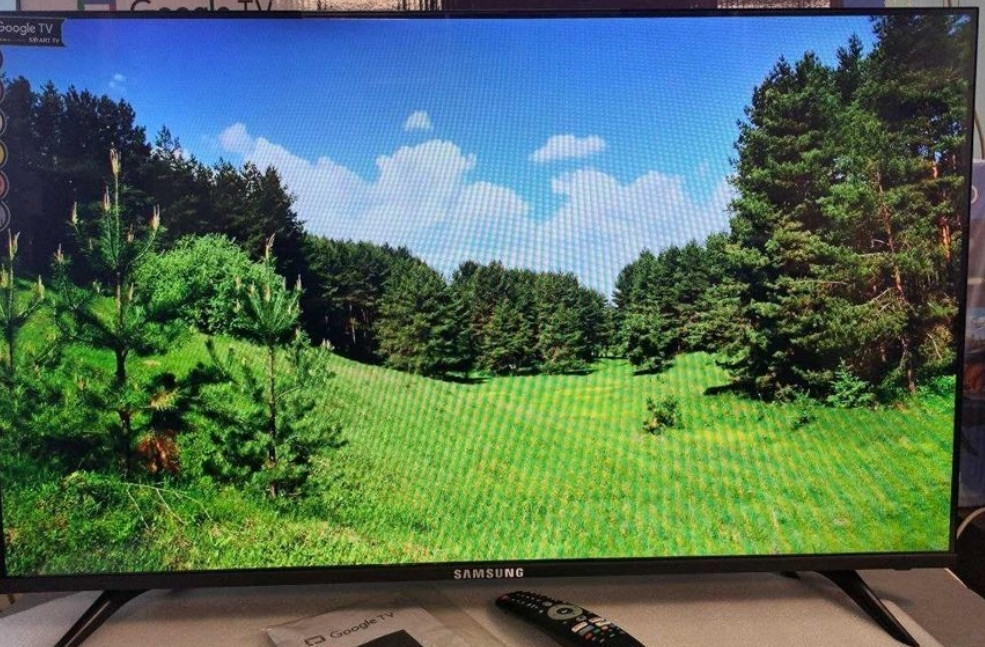 Хіт 2024 Телевізор SAMSUNG 56" 4K GoogleTV безрамковий Smart Київ - фото 4