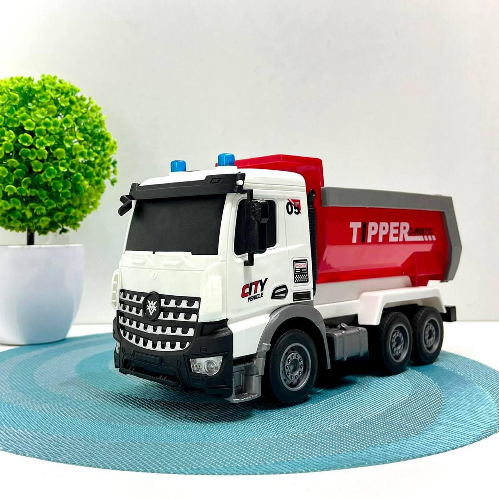 Машинка самоскид на радіокеруванні акумулятор підсвічування рухомі деталі Червона (YJ-114-2-116-1) Чернігів - фото 6