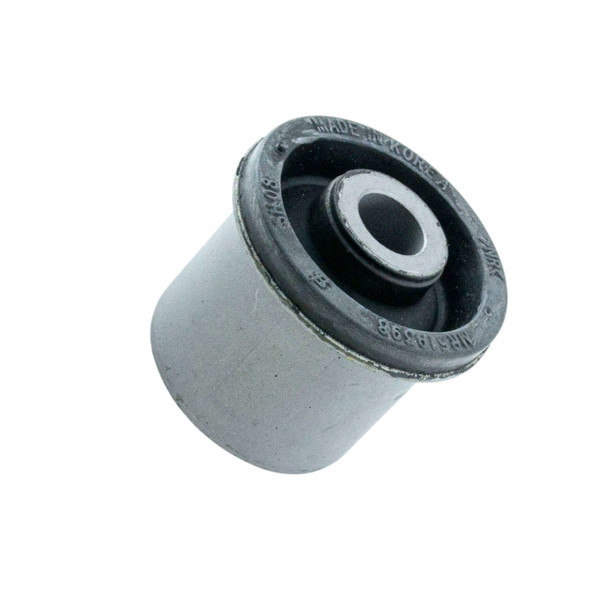 Сайлентблок переднего Mitsubishi Pajero верхний 00- рычага Мукачево - изображение 1