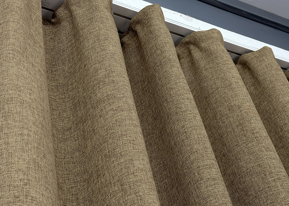 Однотонная ткань 