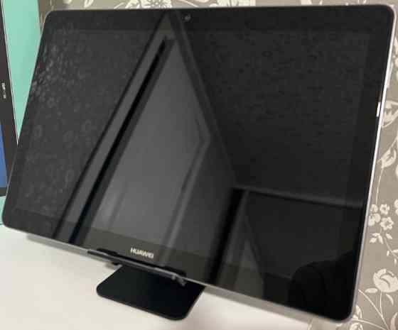 Планшет Huawei MediaPad T3 10 LTE. Киев