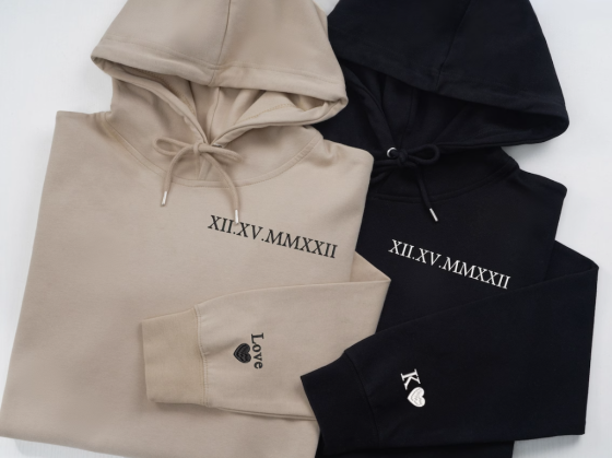 Парні худі з річницею та власними ініціалами Чернівці