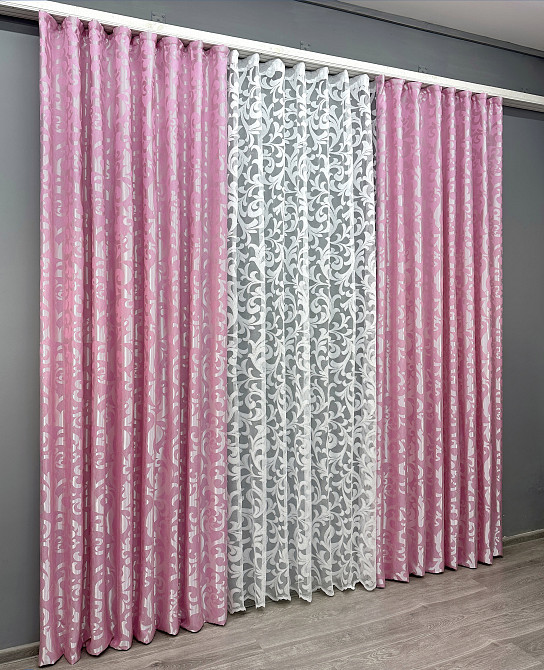 Комплект штор VR-Textil Жаккард Вензель 200х270 2шт и Тюль 500х270 476ш-1147т Розовый с белым 71-102/6 Киев - изображение 3