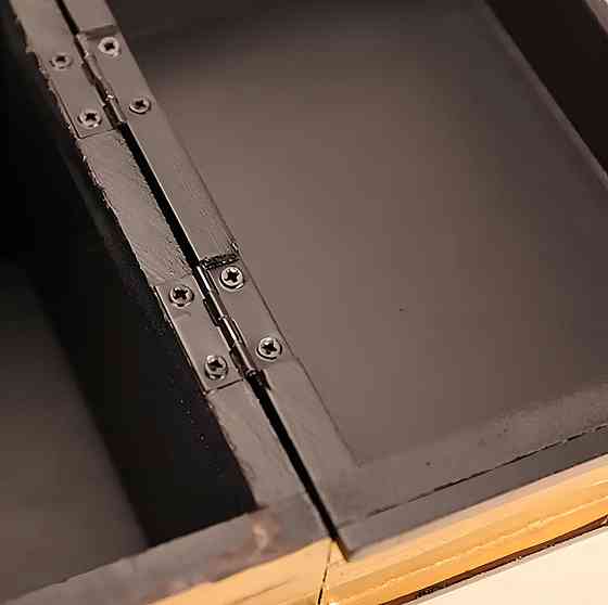 Книжковий тайник-шкатулка RESTEQ — оригінальне рішення для зберігання цінностей та прикраса інтер'єру Київ