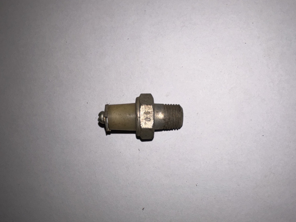 Датчик аварійного тиску оливи СДМ-111В. Харків - фото 1