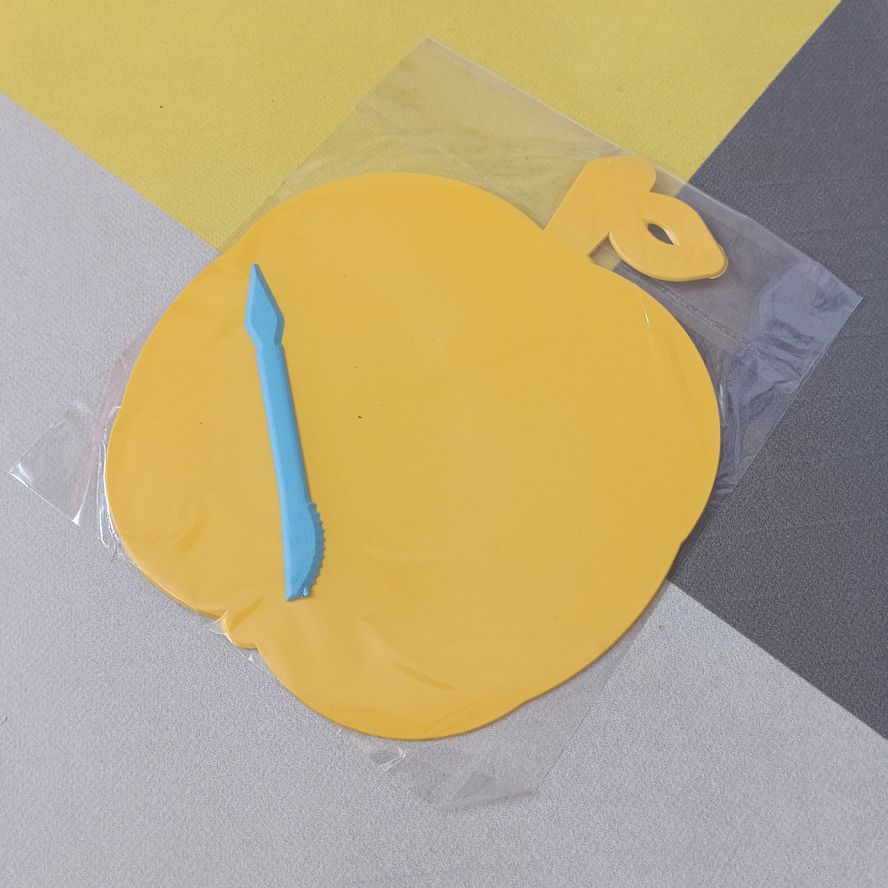 Доска для пластилина ЯБЛОКО со стеком желтая Киев - изображение 1