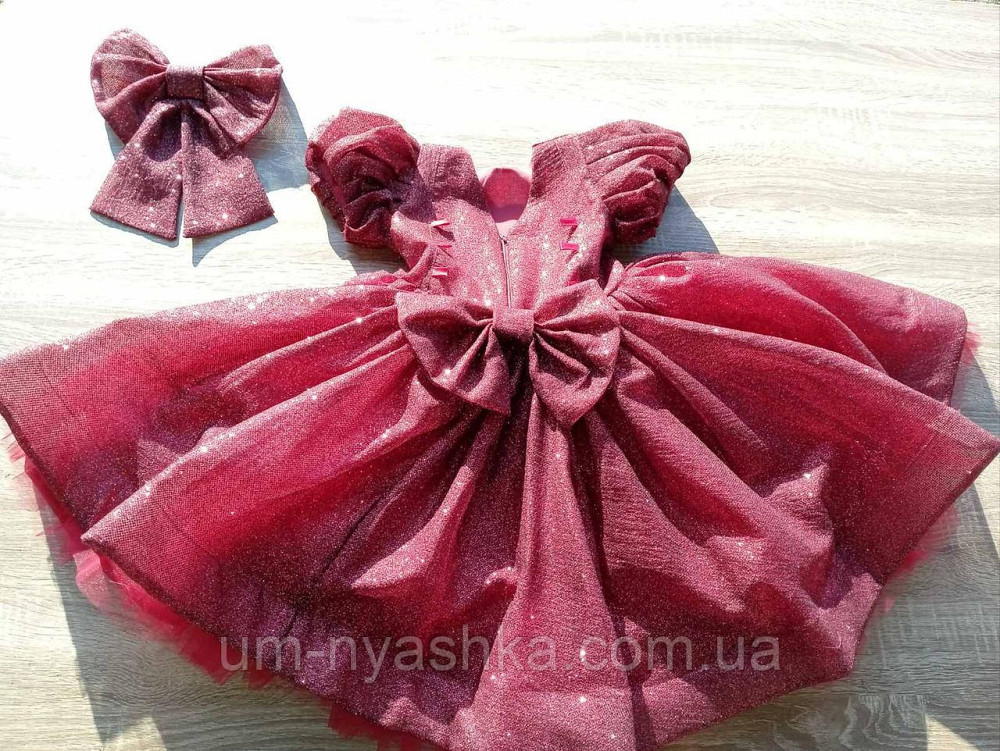 Бордовое платье пышное с блестками Кривой Рог - изображение 1