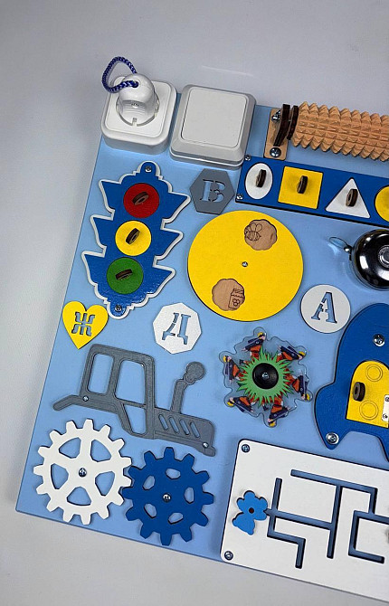 Доска для мальчика 40x50 Игрушки от 6 месяцев для развития мелкой моторики Бизиборд развивающая деревянная игрушка Монтессори Тернополь - изображение 9