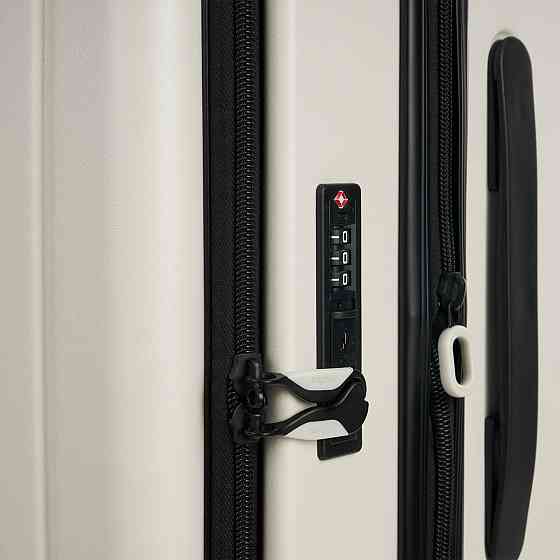 Bagland Валіза Bagland Velo середня 72 л. білий (00322024) Коломыя