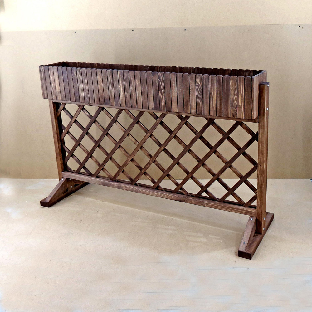 Кашпо на стойке 