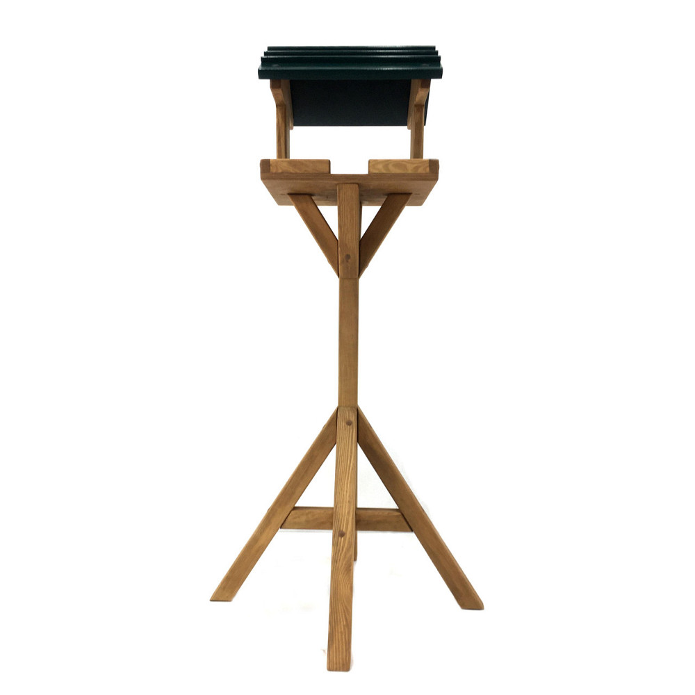 Кормушка на стойке 