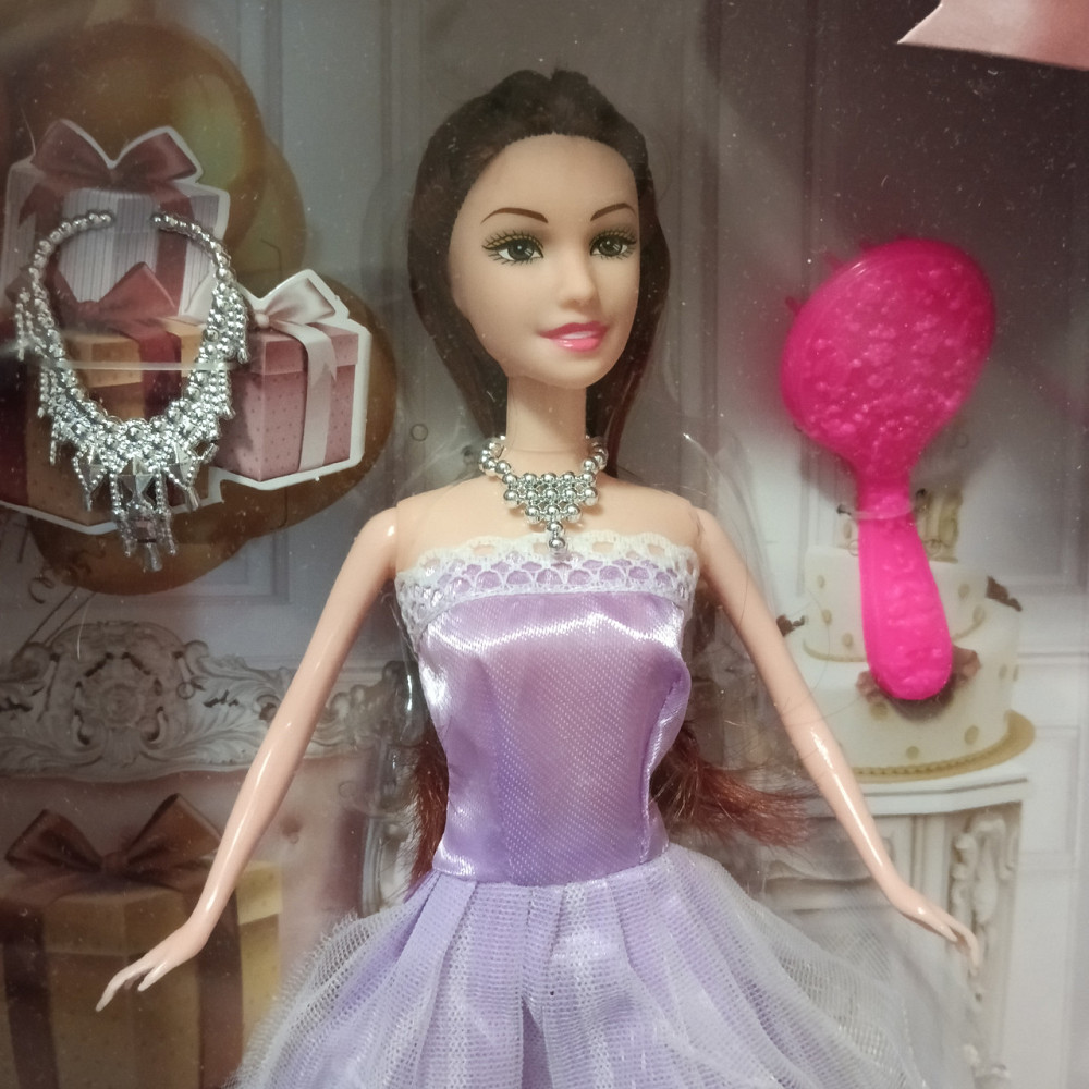 Лялька у коробці з сумочкою та розчіскою Київ - фото 7