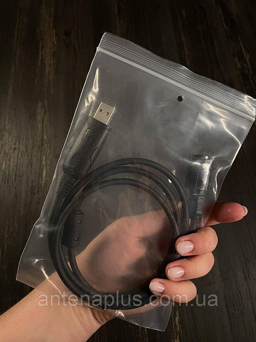 USB-кабель для программирования раций Motorola DM4400/4401 DM4600/4601 Киев - изображение 3