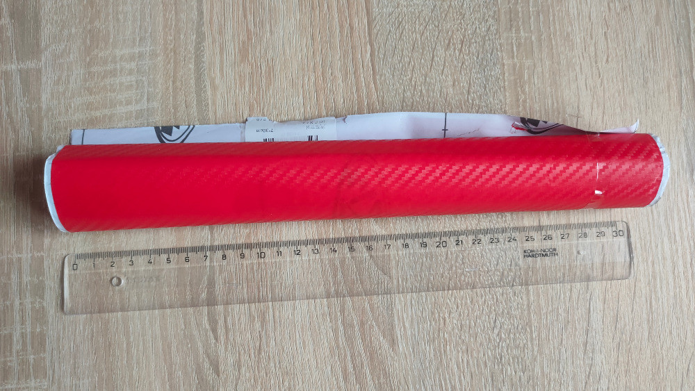 Карбоновая пленка красная 122х29.5 см авто наклейк Киев - изображение 3