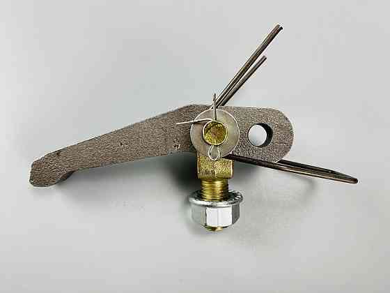 Важіль відтискний у зборі МТЗ-80-2022. Новий зразок. 85-1601094. Важіль отжимной в зборі Мукачево