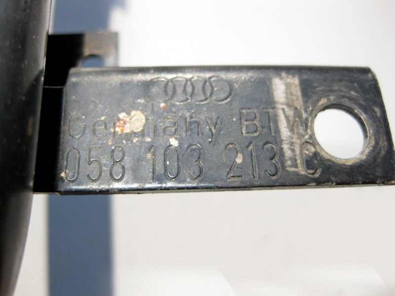 VAG  A6058103213C Металева трубка охолоджувальної рідини VW Passat B5 Audi A4 Одеса - фото 3