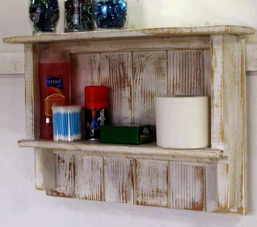 Полка для ванной 