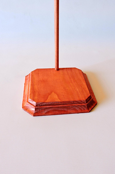 Підставка для ляльок "Модело 13х13" корал Миколаїв - фото 1