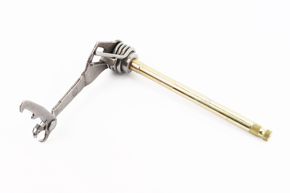 Вал перемикання передач к-кт (з пружиною, коромислом) 175мм Київ - фото 1