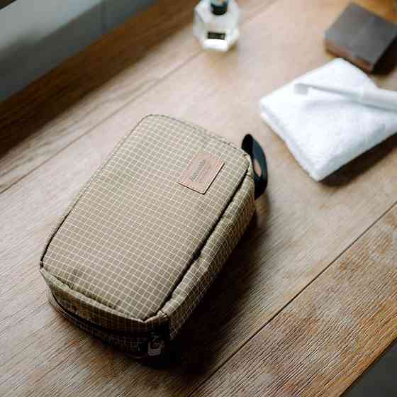 Косметичка Naturehike NH20SN010, размер S, горчичная Ровно