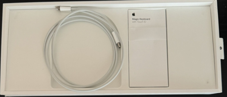 Клавиатура Apple Magic Keyboard with Touch ID (MK293LL/A) Київ - фото 4