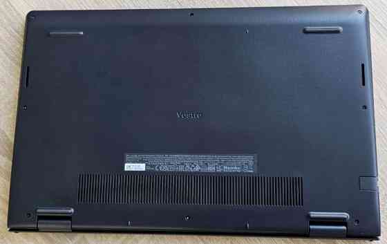Dell Vostro 3520 i7-1255U 4.7Ггц RAM 32gb SSD 1TR 15.6 Iris Xe 120Гц. Київ